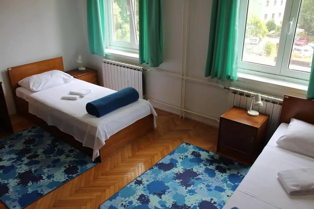 Rooms Studentsko Naselje Ivan Goran Kovacic Rijeka Pensión